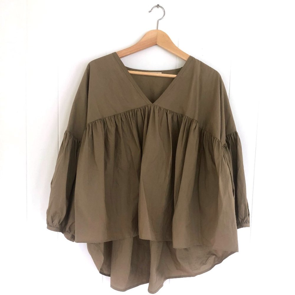 EUC Black Crane Puff Top in Clay